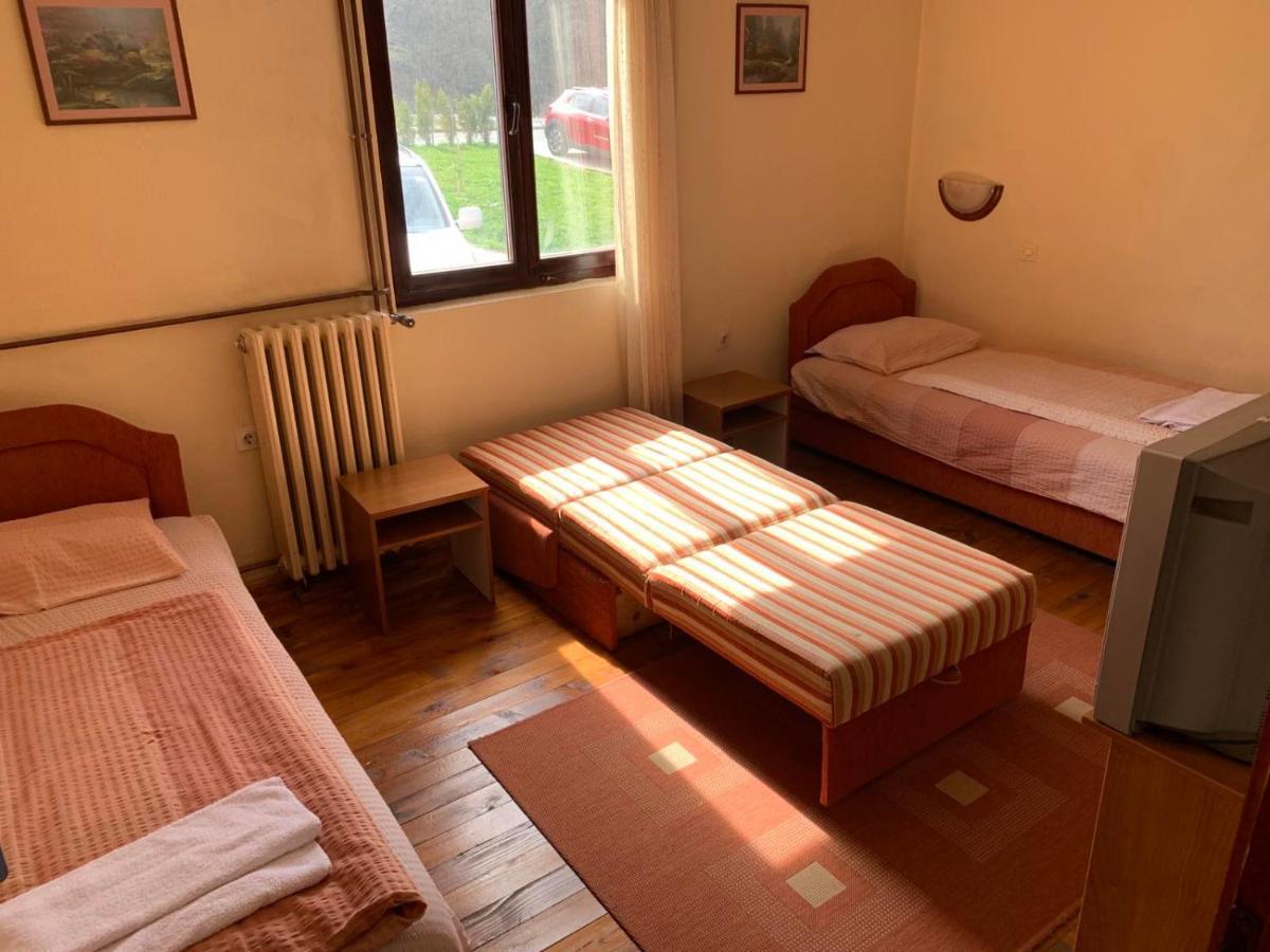 Vila Rakoc Hotel Kolašin Esterno foto
